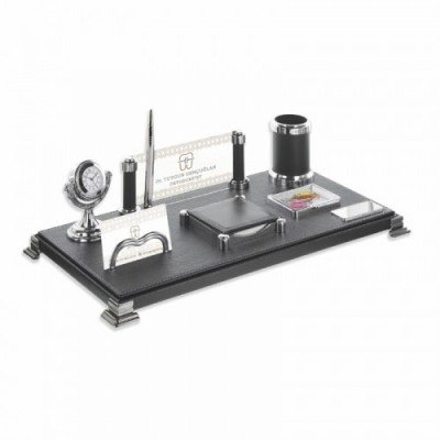 444401 GİRİT SİYAH DERİ MASA SETİ